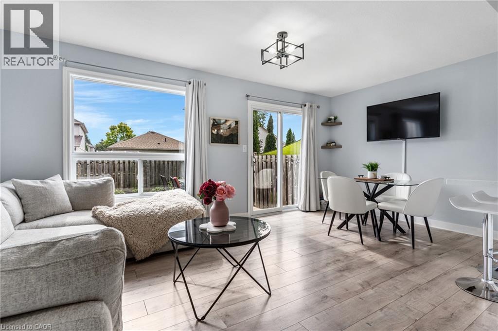 107 GIBBONS Drive - 15