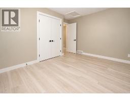 6827 Temple Drive Ne, Calgary, AB T1Y5N4 Photo 21