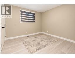 6827 Temple Drive Ne, Calgary, AB T1Y5N4 Photo 22