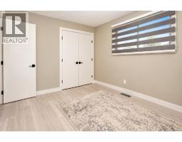6827 Temple Drive Ne, Calgary, AB T1Y5N4 Photo 23