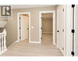 6827 Temple Drive Ne, Calgary, AB T1Y5N4 Photo 24