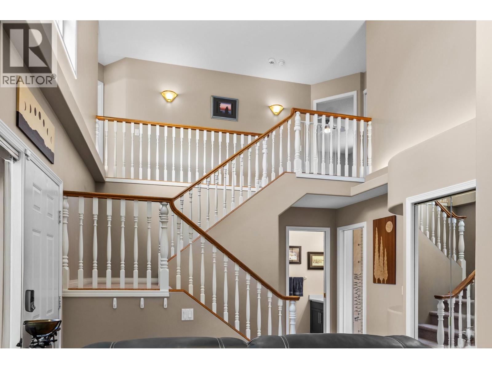  138 Applebrooke Crescent, Kelowna