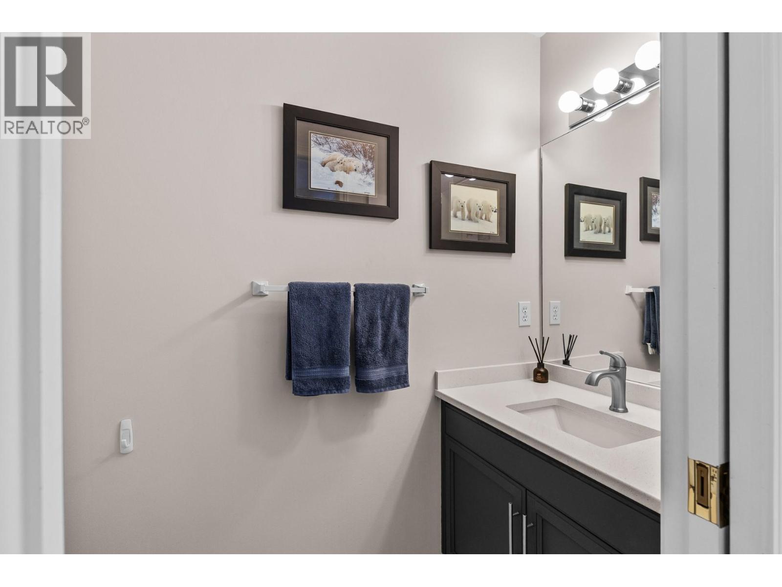  138 Applebrooke Crescent, Kelowna