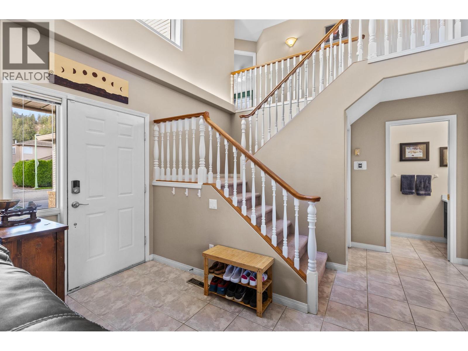  138 Applebrooke Crescent, Kelowna