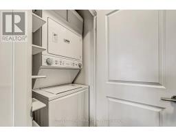 1005 - 55 Oneida Crescent, Richmond Hill, ON L4B0E8 Photo 10