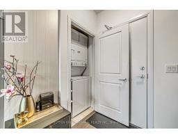 1005 - 55 Oneida Crescent, Richmond Hill, ON L4B0E8 Photo 9