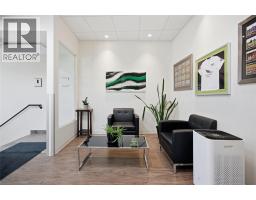 1370 Summit Drive Unit# B, Kamloops, BC V2C1T8 Photo 7