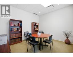 1370 Summit Drive Unit# B, Kamloops, BC V2C1T8 Photo 9