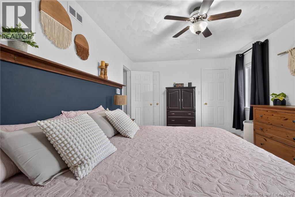 22 Merlot Crescent - 23