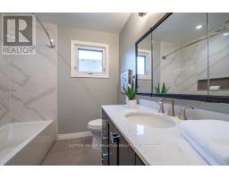 1117 Valleybrook Drive, Oakville, ON L6H4N1 Photo 17
