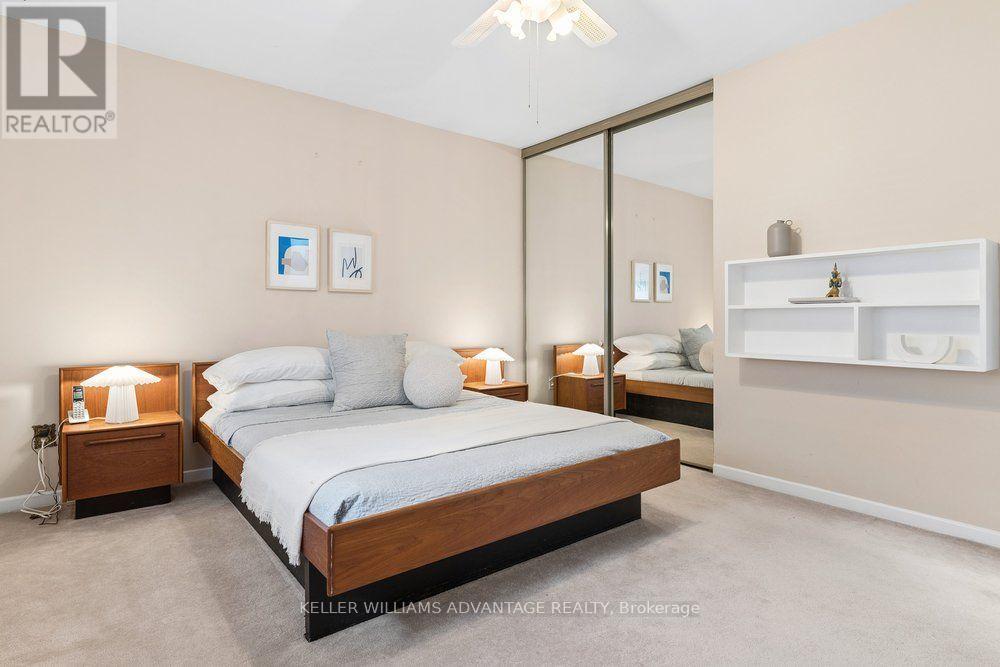 2192 CASTLESTONE COURT - 33