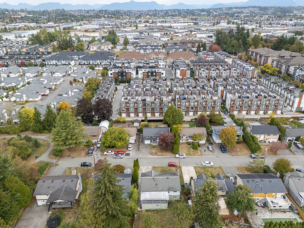 19751 54A AVENUE, Langley
