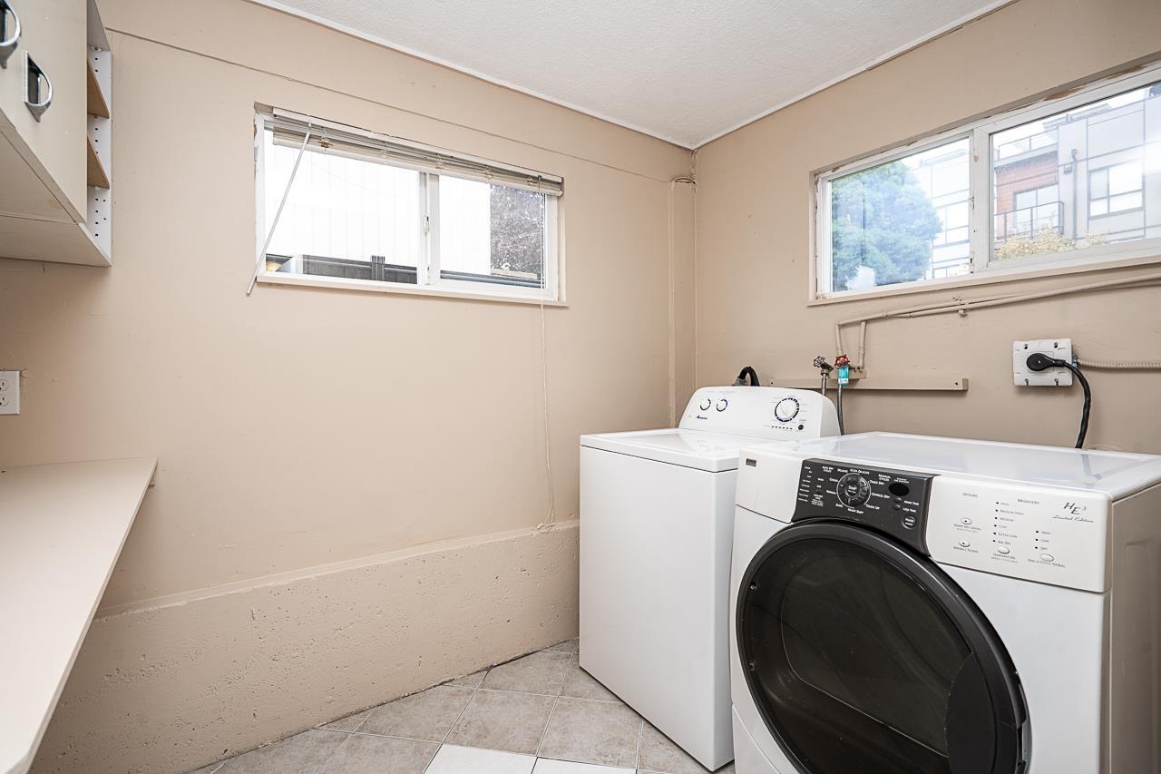 19751 54A AVENUE, Langley
