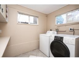 19751 54a Avenue, Langley, BC V3A3W4 Photo 22