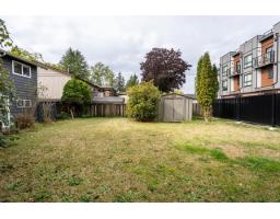 19751 54a Avenue, Langley, BC V3A3W4 Photo 26