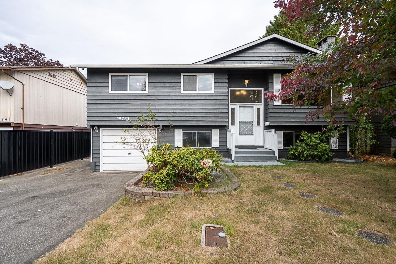 19751 54A AVENUE, Langley