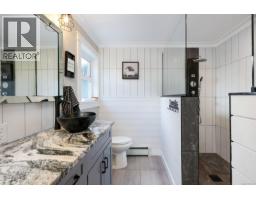 542 Thulin St, Campbell River, BC V9W2L1 Photo 27
