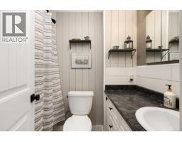 542 Thulin St, Campbell River, BC V9W2L1 Photo 31