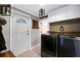 542 Thulin St, Campbell River, BC V9W2L1 Photo 34