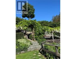 542 Thulin St, Campbell River, BC V9W2L1 Photo 53