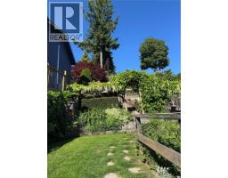 542 Thulin St, Campbell River, BC V9W2L1 Photo 55