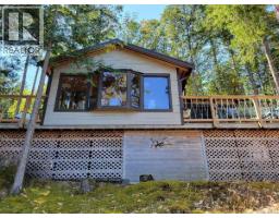 Primary Bedroom - 304 Long Island Lane, Decourcy Island, BC V0R1X7 Photo 6