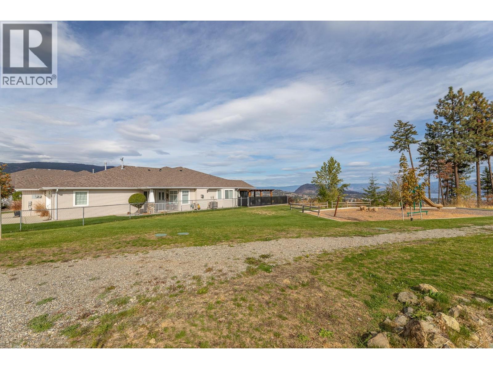 3689 Morningside Drive - 40