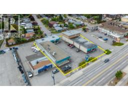 1505 Main Street, Penticton, BC V2A5G7 Photo 6