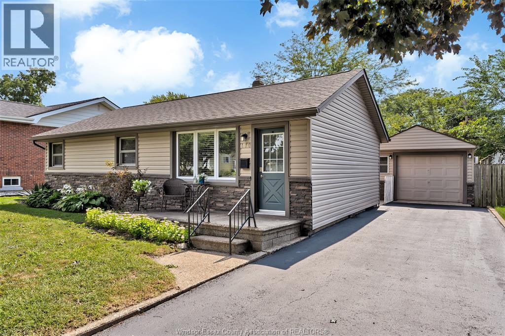 170 SUPERIOR Street, LaSalle, Ontario, N9J1H3, LaSalle, Ontario — photo 2 of 5