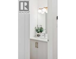 105 Osprey Hill Way Sw, Calgary, AB T3B5T2 Photo 25