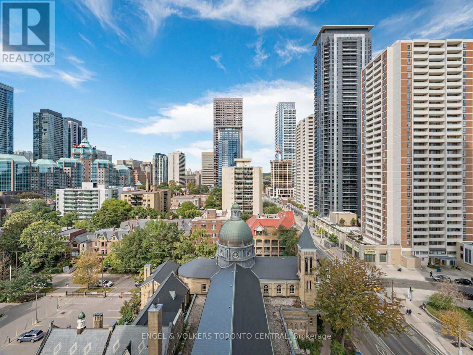 #1101 500 SHERBOURNE STREET - 27