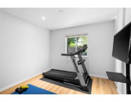 12201 67a Avenue, Surrey, BC V3W0L9 Photo 14