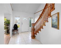 12201 67a Avenue, Surrey, BC V3W0L9 Photo 15