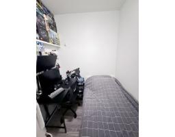 417 14333 104 Avenue, Surrey, BC V3T0E1 Photo 17