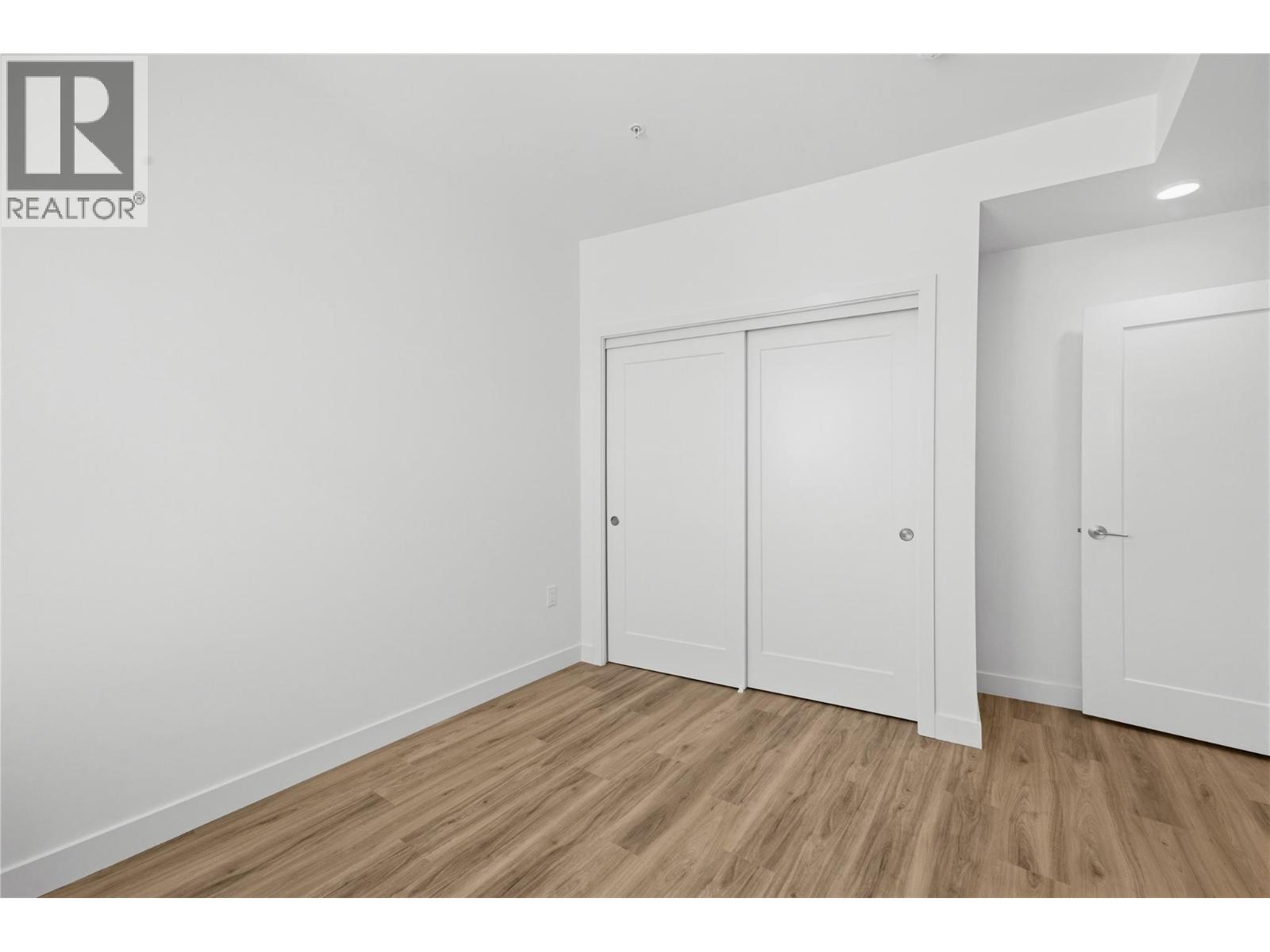 270 Riverside Drive Unit# 412, Penticton