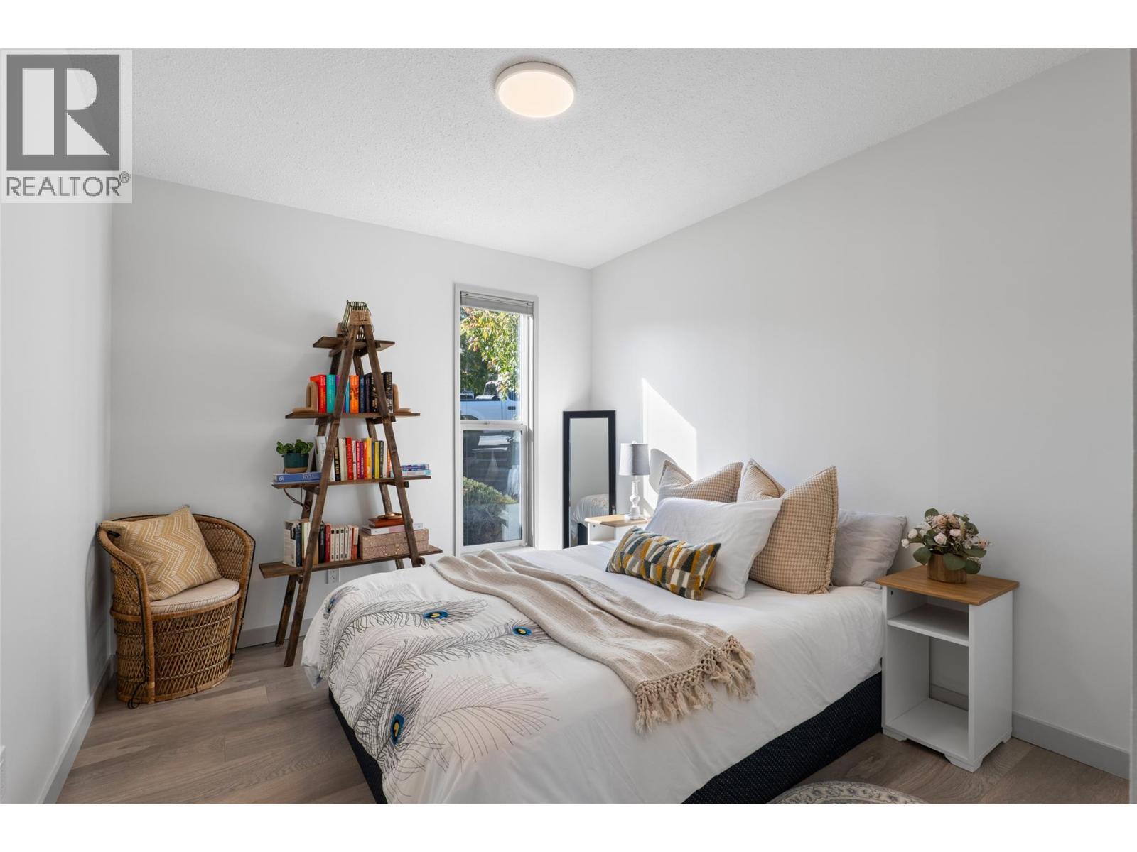 126 Bestwick Drive - 12