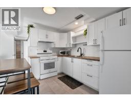 126 Bestwick Drive, Kamloops, BC V2C1M7 Photo 23