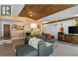 Bedroom - 126 Bestwick Drive, Kamloops, BC V2C1M7 Photo 9
