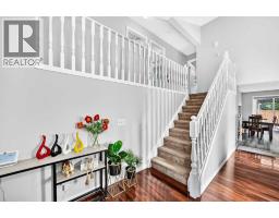 Family room - 4610 43 Street Ne, Calgary, AB T1Y6J5 Photo 12