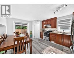 Bedroom - 4610 43 Street Ne, Calgary, AB T1Y6J5 Photo 8