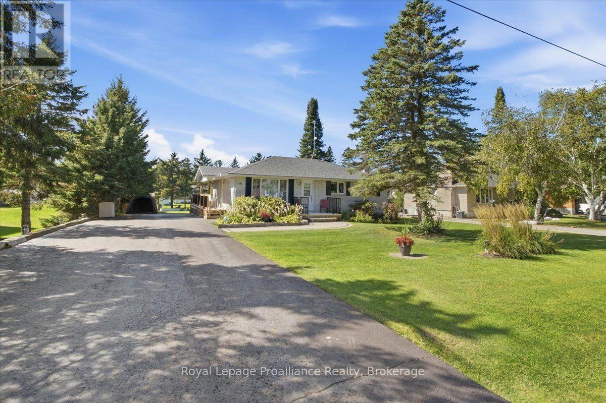 91 CHATTERTON VALLEY CRESCENT - 3