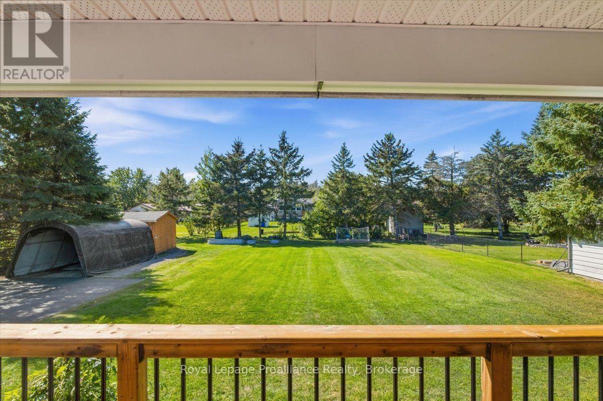 91 CHATTERTON VALLEY CRESCENT - 41