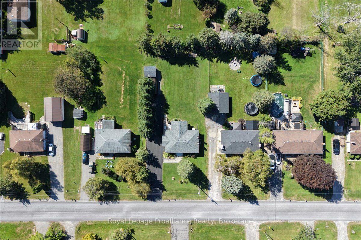91 CHATTERTON VALLEY CRESCENT - Image 45