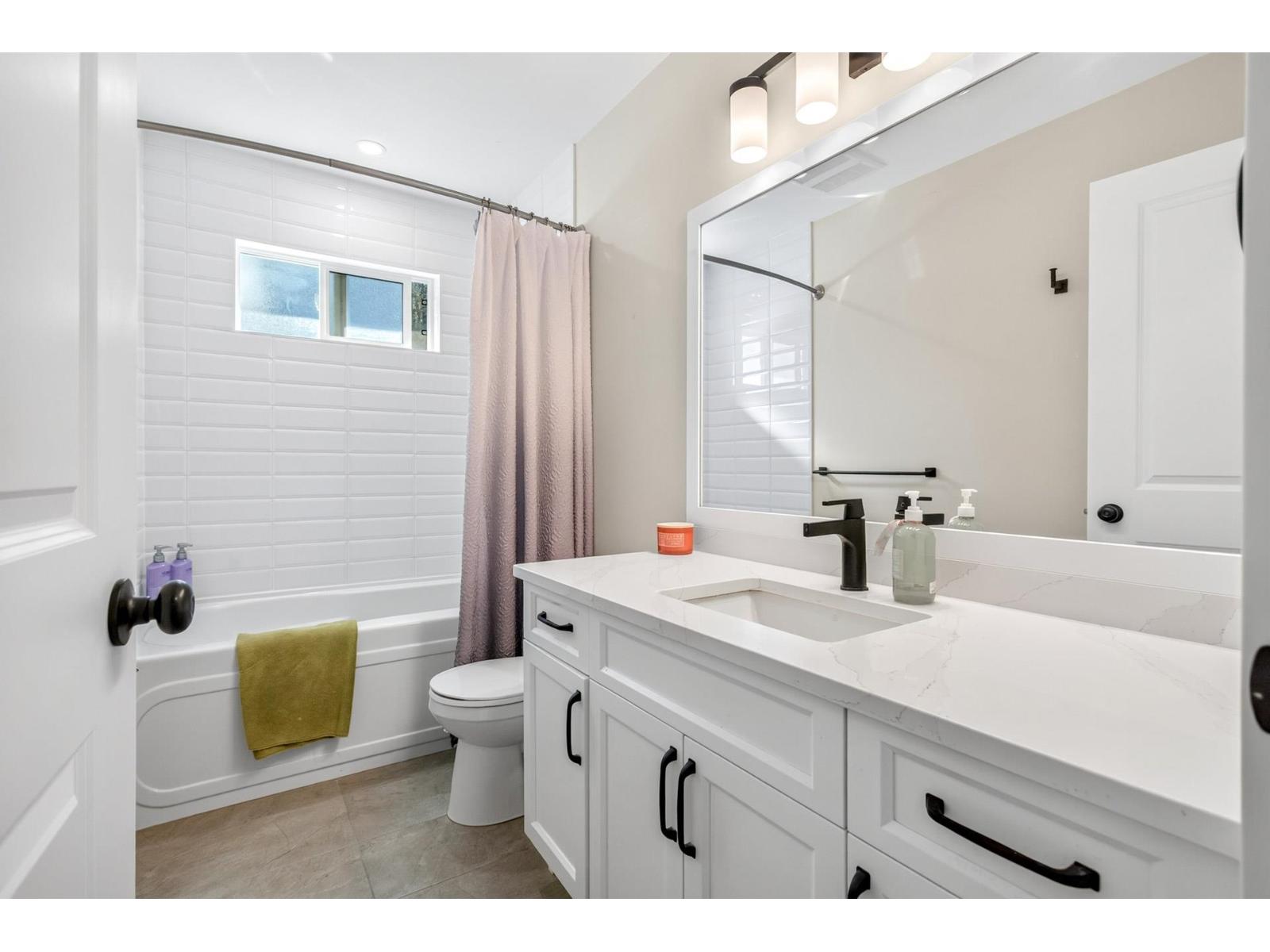 Photo of 51067 COLERAINE AVENUE, Eastern Hillsides 29