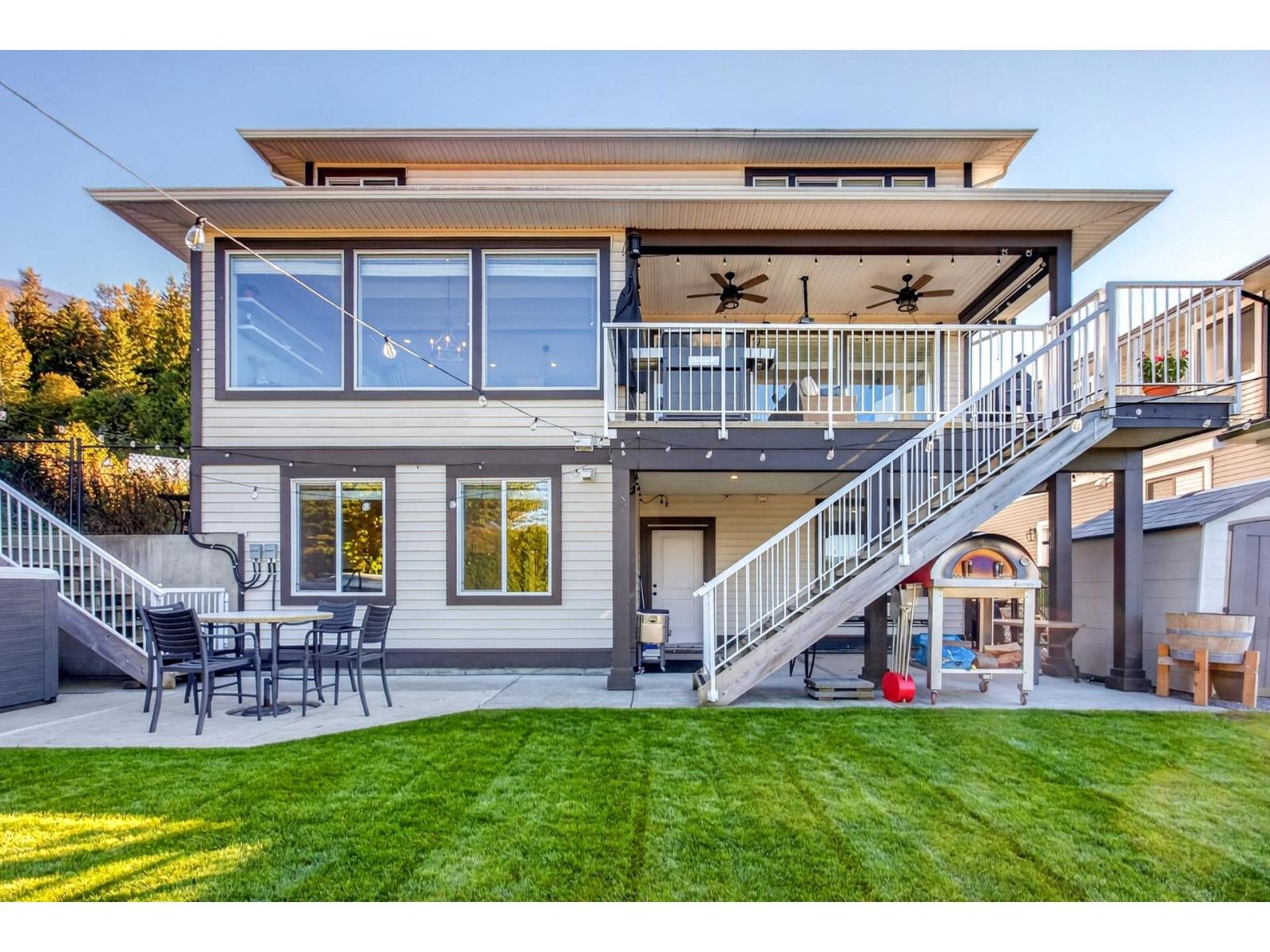 Photo of 51067 COLERAINE AVENUE, Eastern Hillsides 33