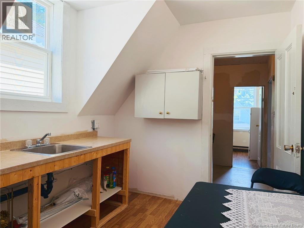 249 Wellington Street - Image 27