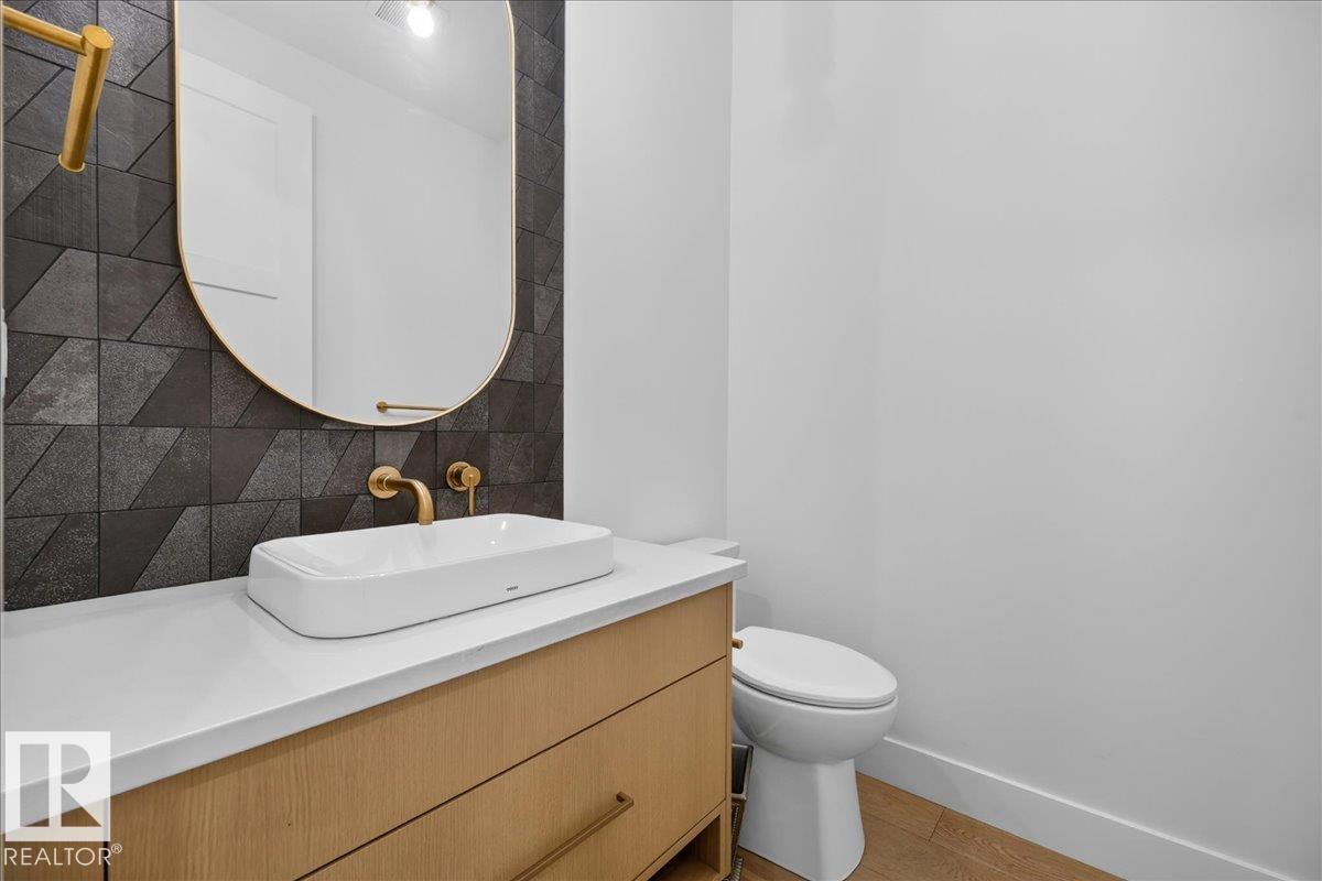 4462 Suzanna Crescent SW, Summerside — photo 21 of 30: Property photo