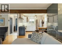 Kitchen - 1370 Discovery Ave, Nanaimo, BC V9S4B4 Photo 8