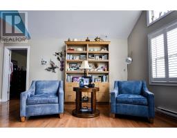 311 Southeast Road thumbnail 22