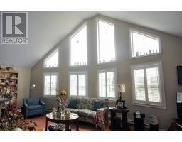311 Southeast Road thumbnail 23